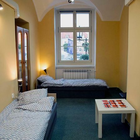 Hostel Staromiejski Γκνιέζνο Εξωτερικό φωτογραφία
