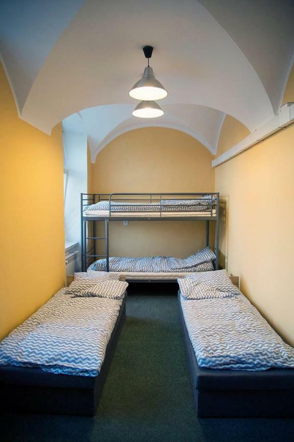 Hostel Staromiejski Γκνιέζνο Εξωτερικό φωτογραφία